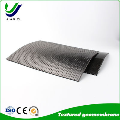 qualité  Thickness 0.5 to 2.5mm Textured Nubbed HDPE Geomembrane Engineered Grip Providing Superior Containment for Landfill and Reservoir Applications usine