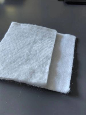 Tissu de drainage en géotextile à longue fibre pour les pistes ferroviaires et aéroportuaires