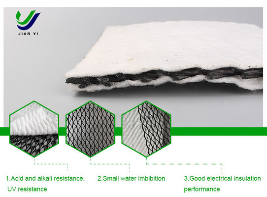 Résistance à la traction élevée ≥ 16kN/m résistant aux UV 3D composite géonet de drainage résistant aux produits chimiques