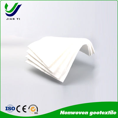 Géomembrane non-tissée à filaments haute résistance, anti-infiltration supérieure, imperméable, avec résistance aux UV à 70% pour le génie civil