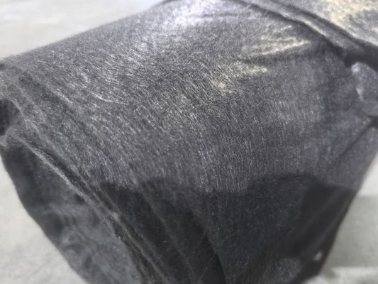 Géotextile polyvalent en fibres longues noires pour les routes, les chemins de fer et les pistes d'aéroport
