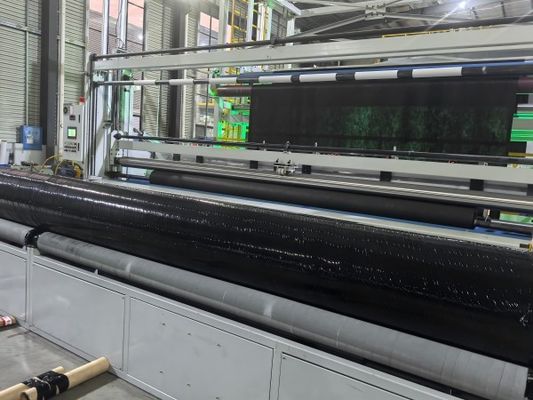 Géotextile à haute résistance et résistance aux alcalins en fibres longues noires pour la construction hydraulique et de la circulation