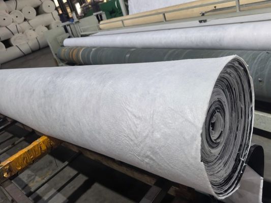 Géomembranes isolantes en polyéthylène HDPE/LDPE/LLDPE avec une résistance à la perforation de protection ≥ 120 N Surface lisse/texturée Épaisseur 0,2 mm-3,0 mm