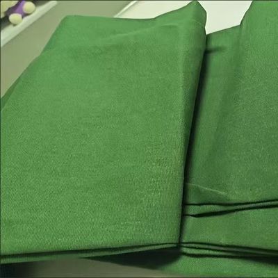 Tissu géotextile tissé à haute résistance à la traction, résistant à la corrosion et ayant une porosité réglable pour le génie civil