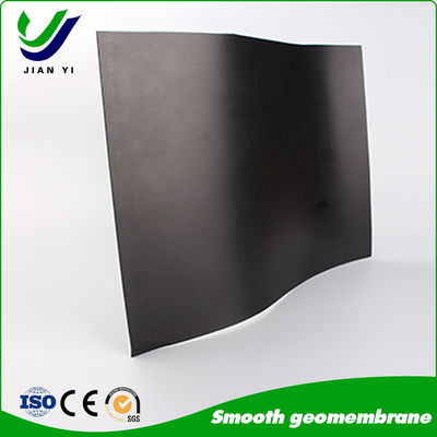Excellente résistance chimique HDPE géomembrane lisse pour la gestion des résidus