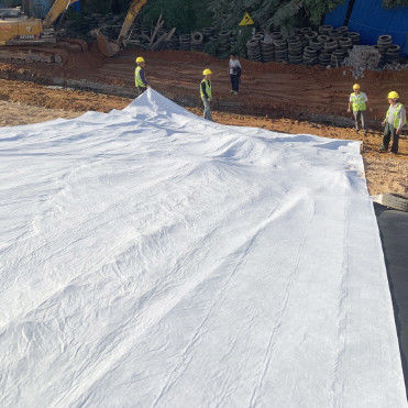 Géotextile en fibre d'appui de poids léger blanc avec une excellente fonction de filtrage