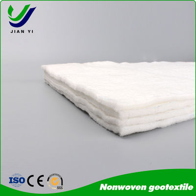 Construction routière géotextile non tissé Renforcement durable avec des performances supérieures et longueur de conception en fibres longues 50m-200m