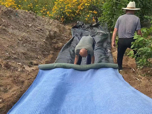 Alternative haut de gamme au ciment Couverture Solution durable pour les étangs de poissons et la protection des pentes Projets de 20m-50m de longueur