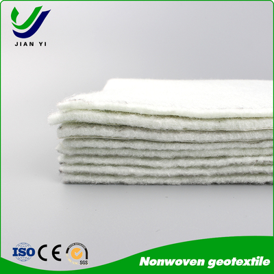 Géotextile non tissé à fibres courtes: le cheval de bataille abordable qui protège chaque centimètre de votre projet