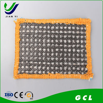 Des performances améliorées grâce à l'amélioration des polymères --- PolyBent Hybrid GCL: Résistance à l'eau avancée pour les environnements difficiles