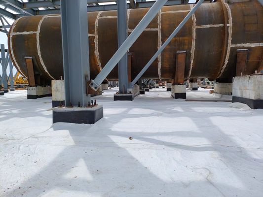 Construction routière Large fibre géotextile Largeur de 1m à 6m Résistance conçue avec filtration supérieure Conçue pour durer