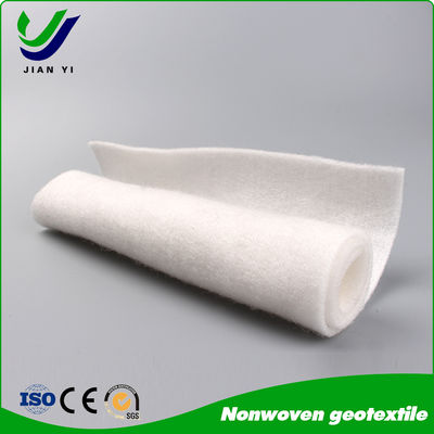 200 g de géotextile en fibres souples perforées à l'aiguille pour le drainage des routes et le génie civil