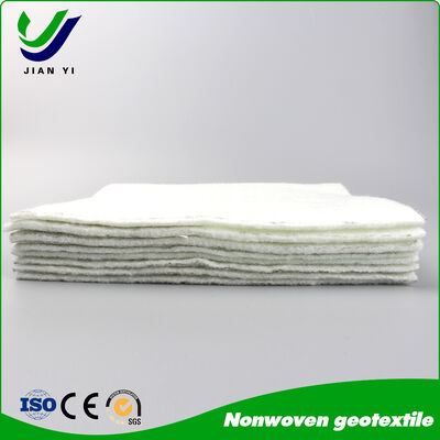 Géotextile en fibres souples de PP durable avec résistance aux UV, haute perméabilité à l'eau et excellente résistance aux ponctions pour la construction routière